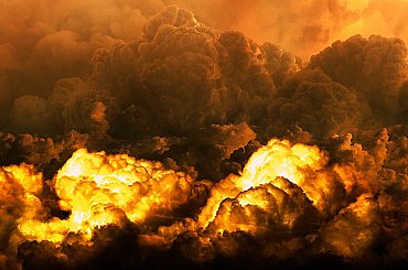 Zkáza pro stínovou flotilu: dva ruské tankery na sankčním seznamu explodovaly a vzplály