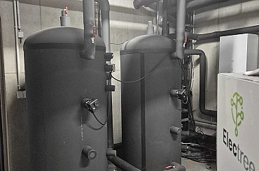 Electree staví most mezi energií, daty a teplem.  V Brně spustila první „výpočetní kotelnu“ v České republice