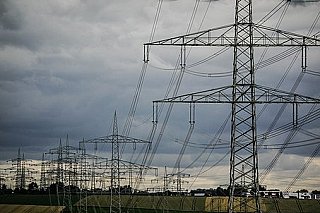 Dalším blackoutům v EU zabrání jen investice v desítkách bilionů