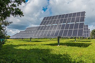 The impact of different substrates on solar module performance