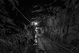 Podnik Diamo dokončil navážení materiálu na zasypání jam Dolu Frenštát